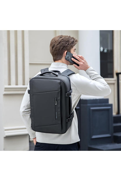 Vacuum Compression Travel Backpack with Air Pump – Save 70% SpaceText block